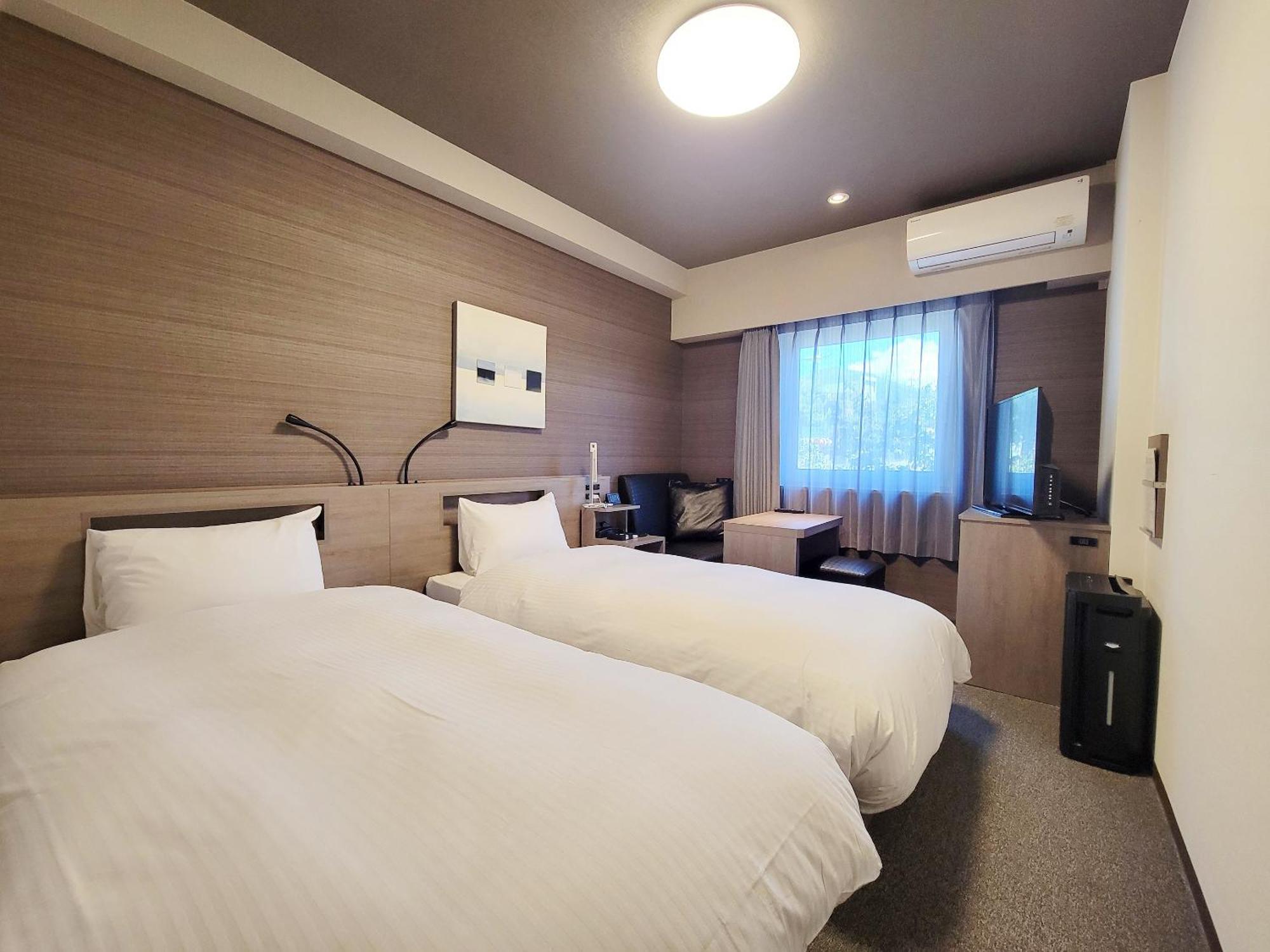 Hotel Route-Inn Komoro Extérieur photo